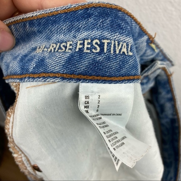 AMERICAN EAGLE Hi-Rise Festival Denim Jean Short 2 - Picture 6 of 8